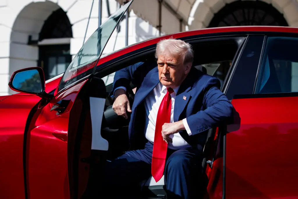Trump's tariffs are trying to boost the US car industry (Bloomberg / Contributor)