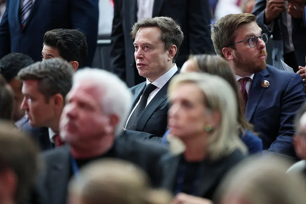 Elon Musk is reported estranged from his father (Win McNamee/Getty Images)