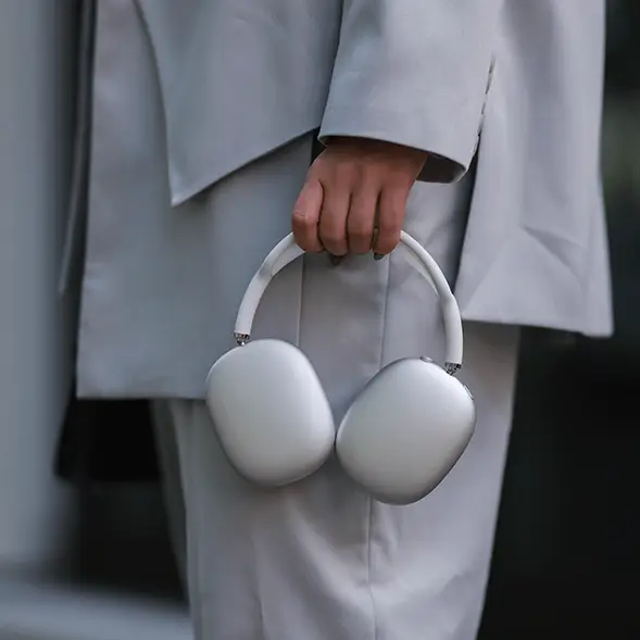 Apple users brand accessory their 'worst buy this year' and beg company to recall it