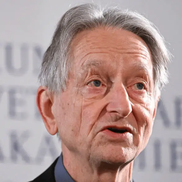 'Godfather of AI' explains how 'scary' AI will increase the wealth gap and 'make society worse'