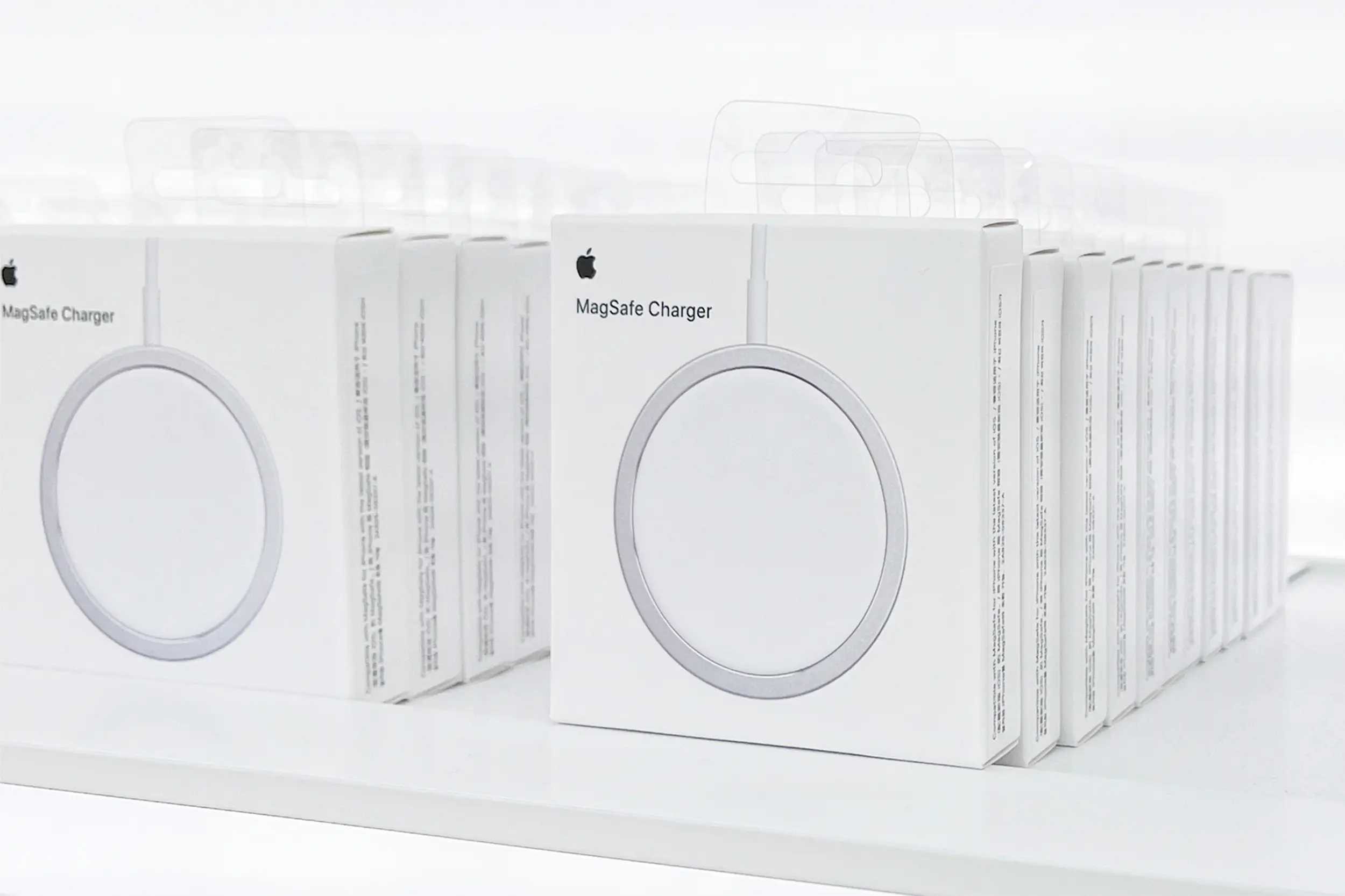 MagSafe will not be a feature of the iPhone 16e (VCG/VCG via Getty Images)