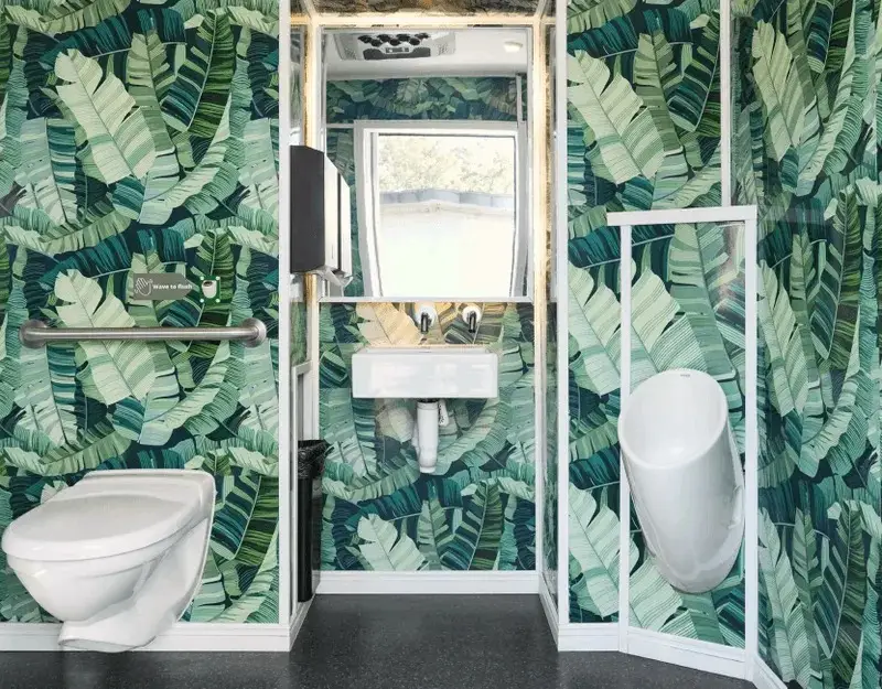 The toilets are completely hands-free, ensuring that they're kept clean with continued use (Throne Labs)