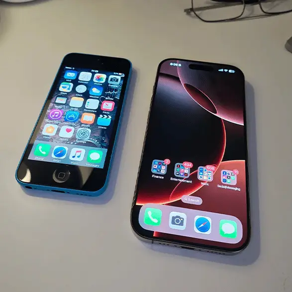 Comparison between iPhone 16 Pro and iPhone 5c camera leaves people divided