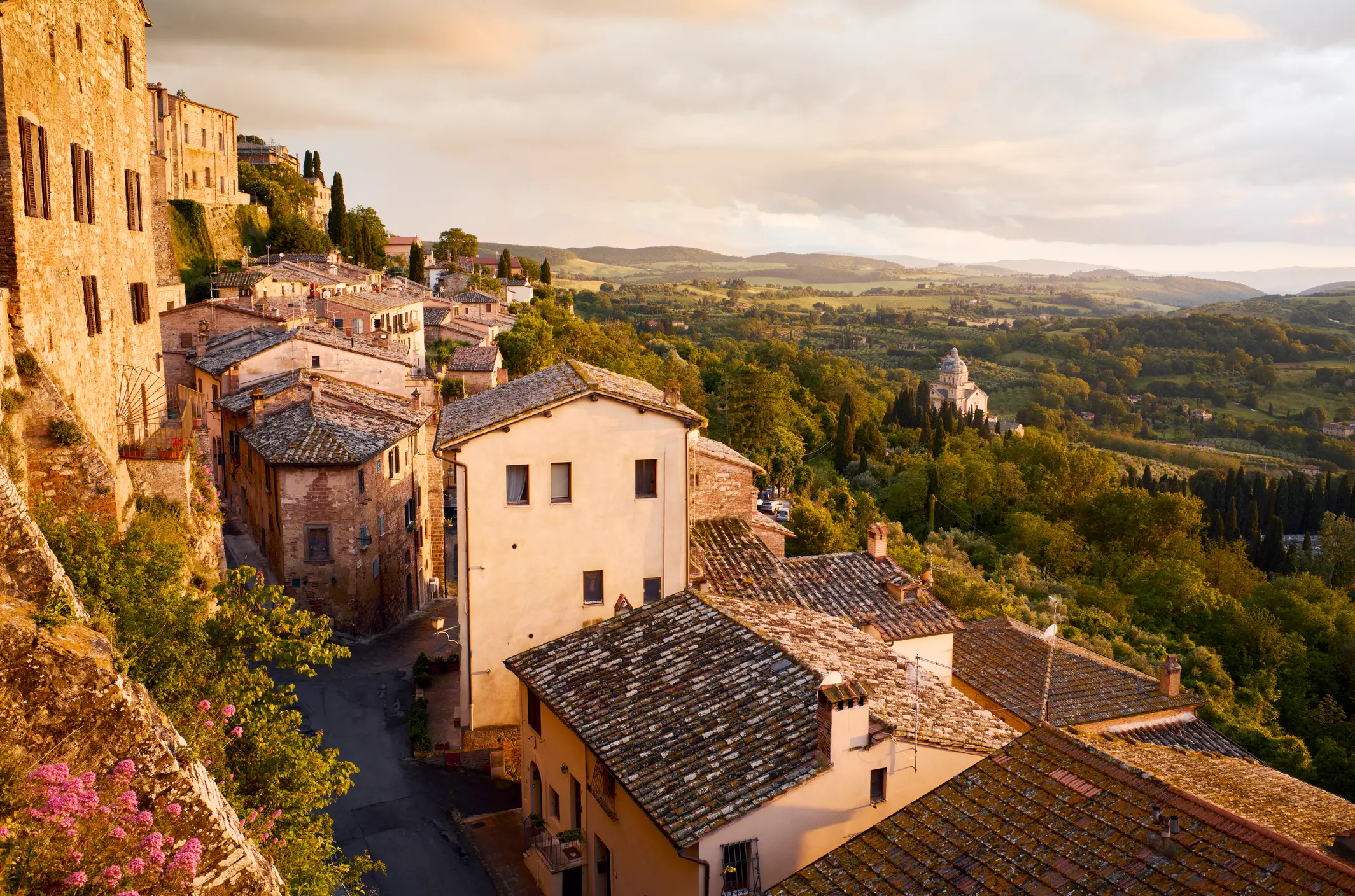 Scientists identified 6,000 cubic kilometres of magma under Tuscany (Gary Yeowell/Getty)