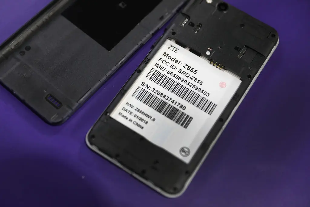 Knowing your phone's IMEI can allow your carrier to block access to the network (Joe Raedle/Getty Images)