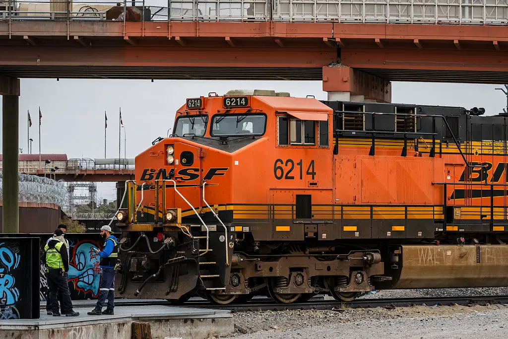 Smith claims that officials have downplayed and ignored the issue, with no clear resolution in sight (Justin Hamel/Bloomberg via Getty Images)