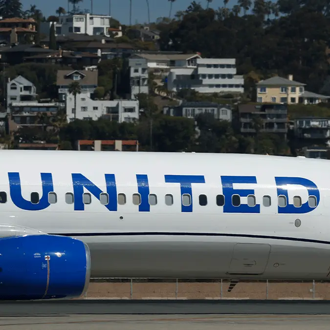 13-hour flight carrying hundreds of passengers forced to turn around after pilot forgot crucial item