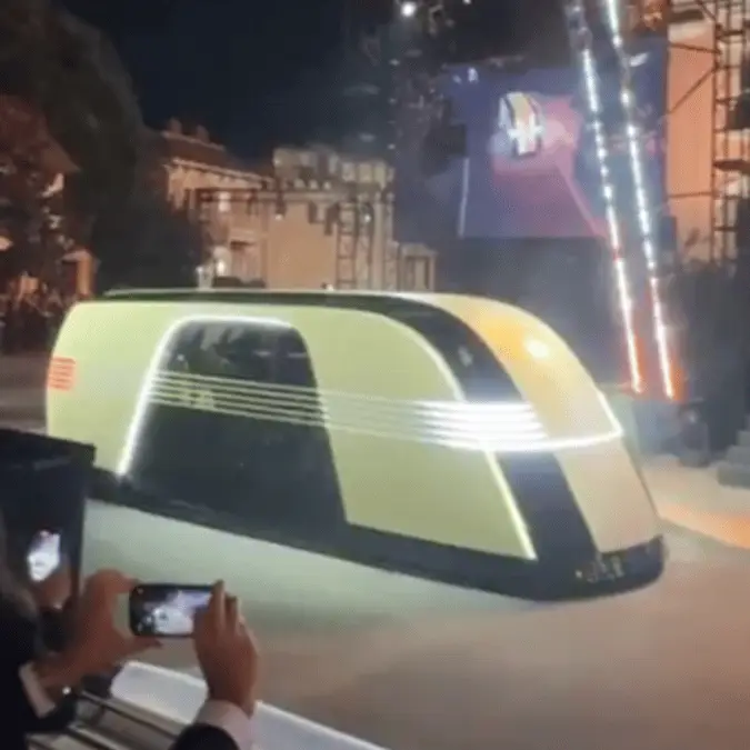 @‌teslaownersSV / X