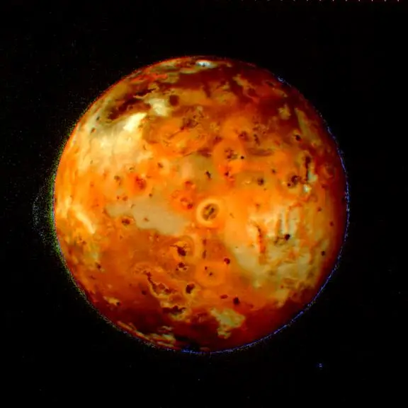 The Juno spacecraft is studying the volcanic activity on Io (NASA)