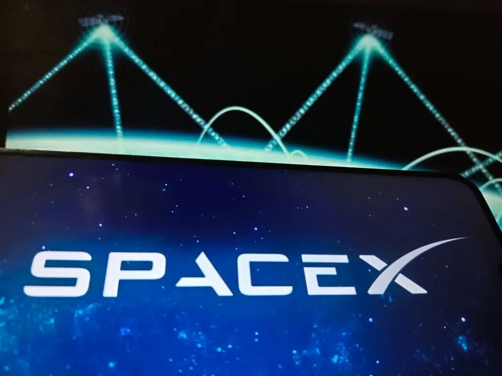 'SpaceX’s satellites are designed and built to fully demise during atmospheric reentry' (CFOTO/Contributor/Getty)