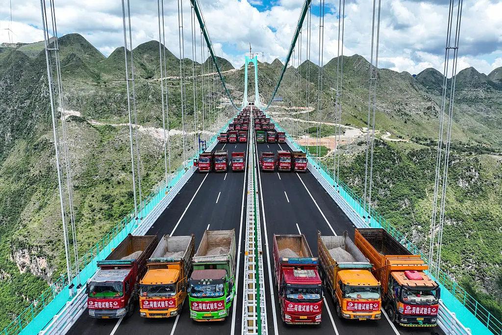 It must have been nerve racking to be on board one of the trucks designed to test the load of this gigantic bridge (Qu Honglun/China News Service/VCG via Getty Images)