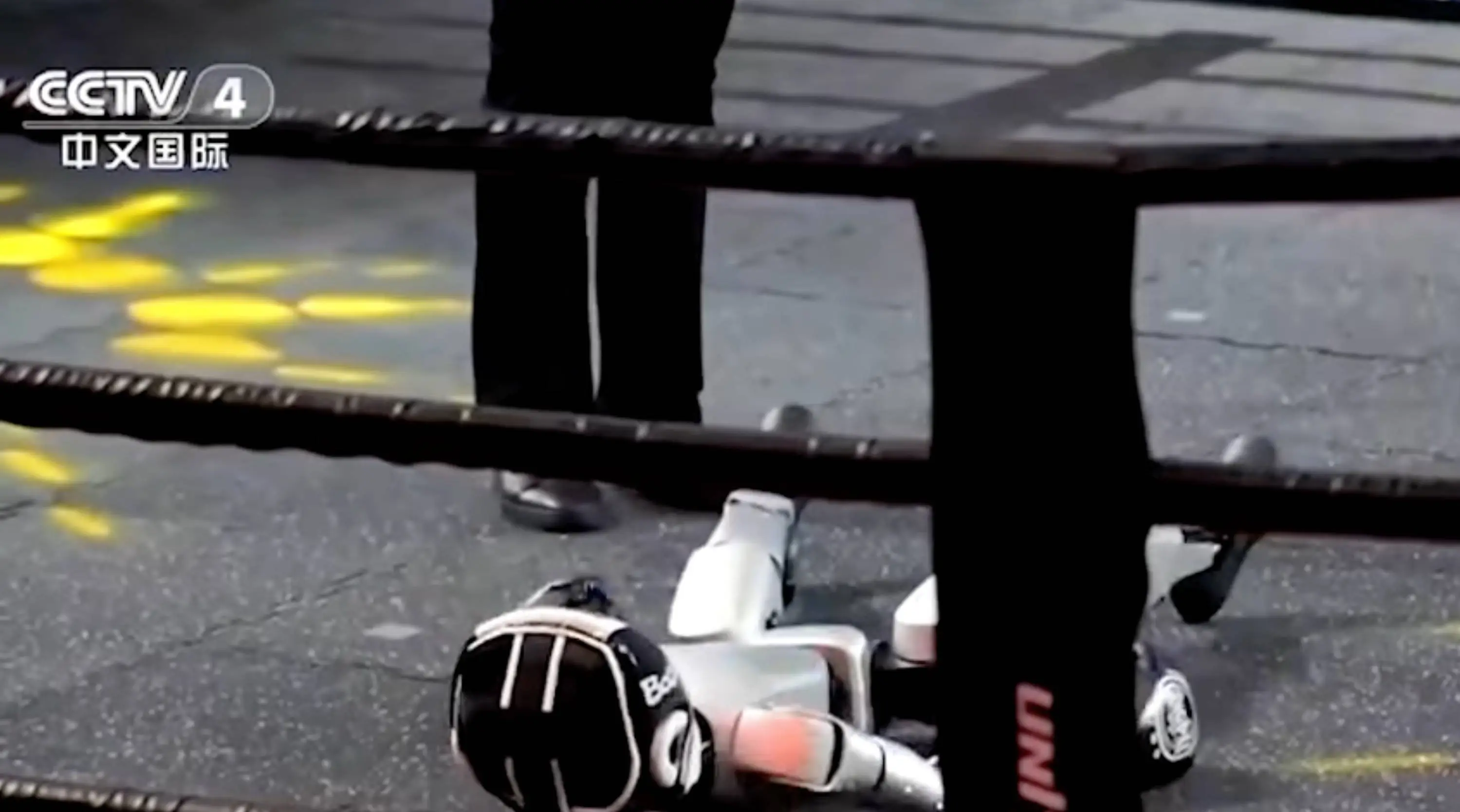 Some accused the footage of being faked (CCTV)