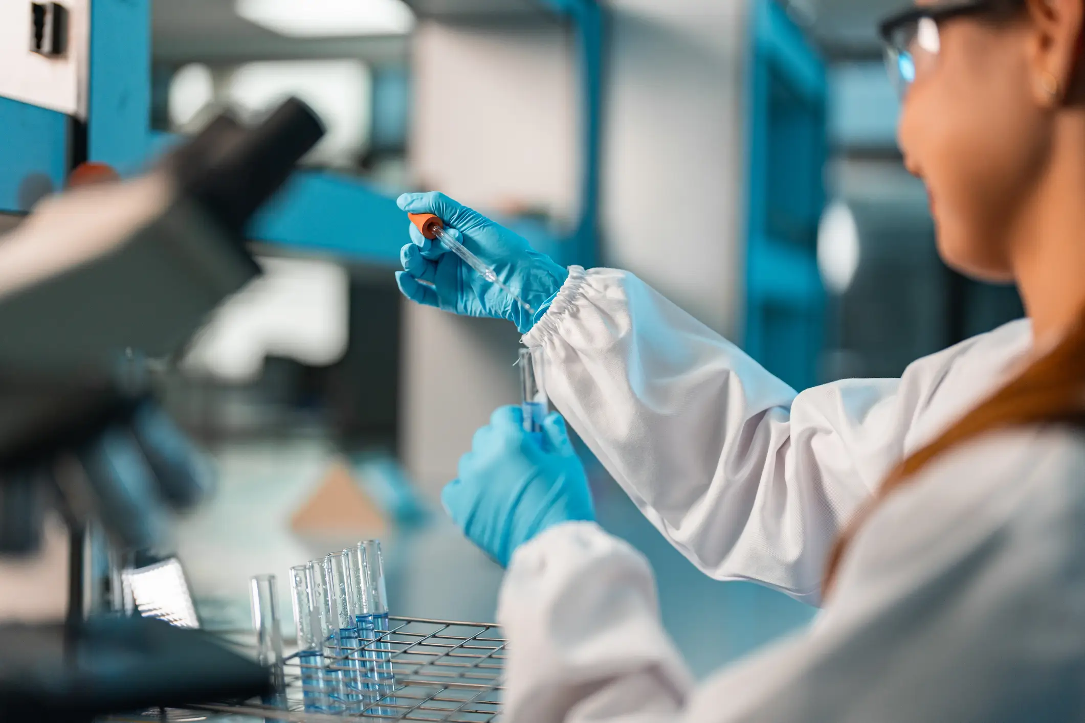 A whopping $15 million in funding for Alzheimer’s research (Jackyenjoyphotography/Getty Images)