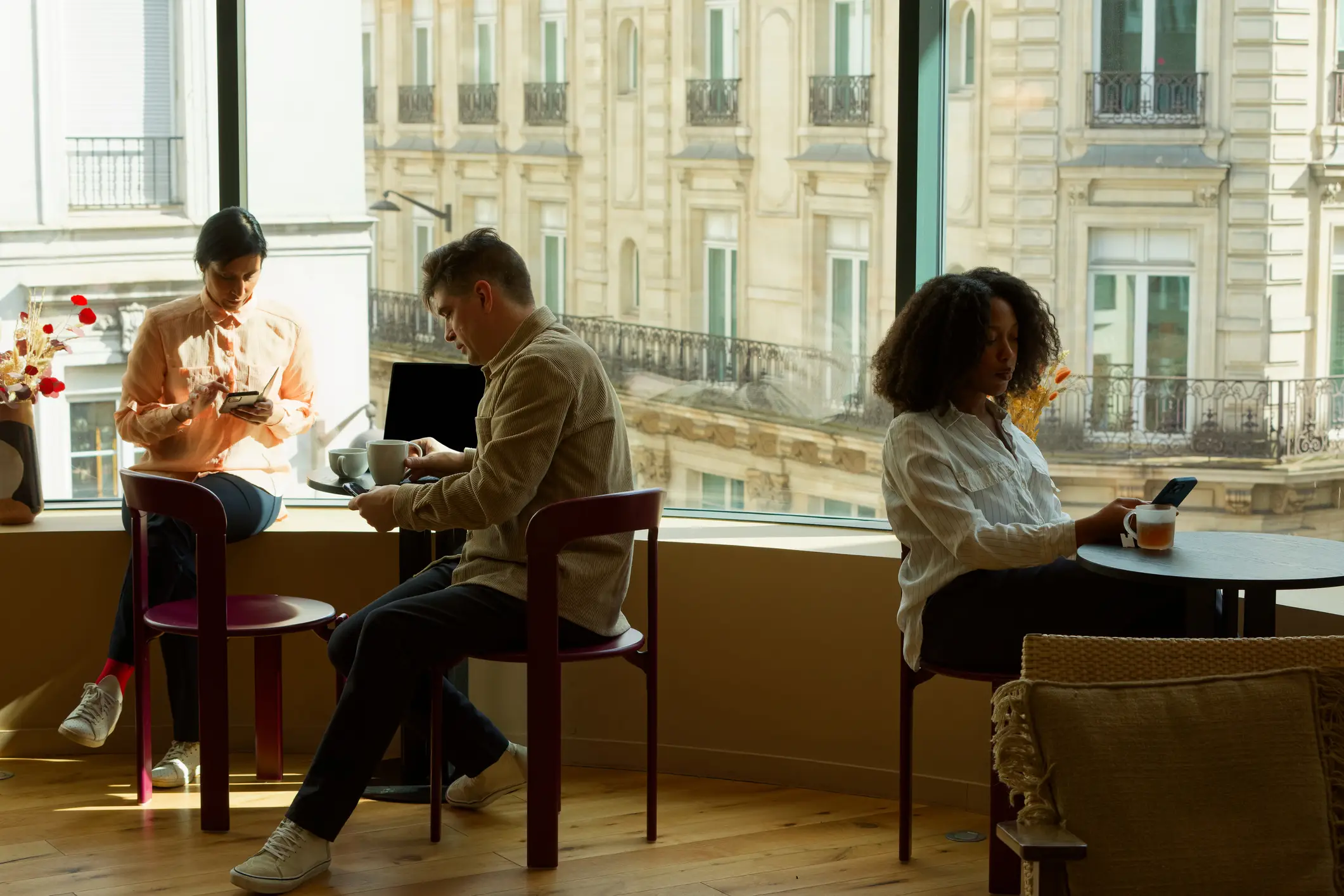It's not just travellers that'll benefit from the feature, as coffee shops and libraries are frequent public Wi-Fi hotspots (Getty Stock)