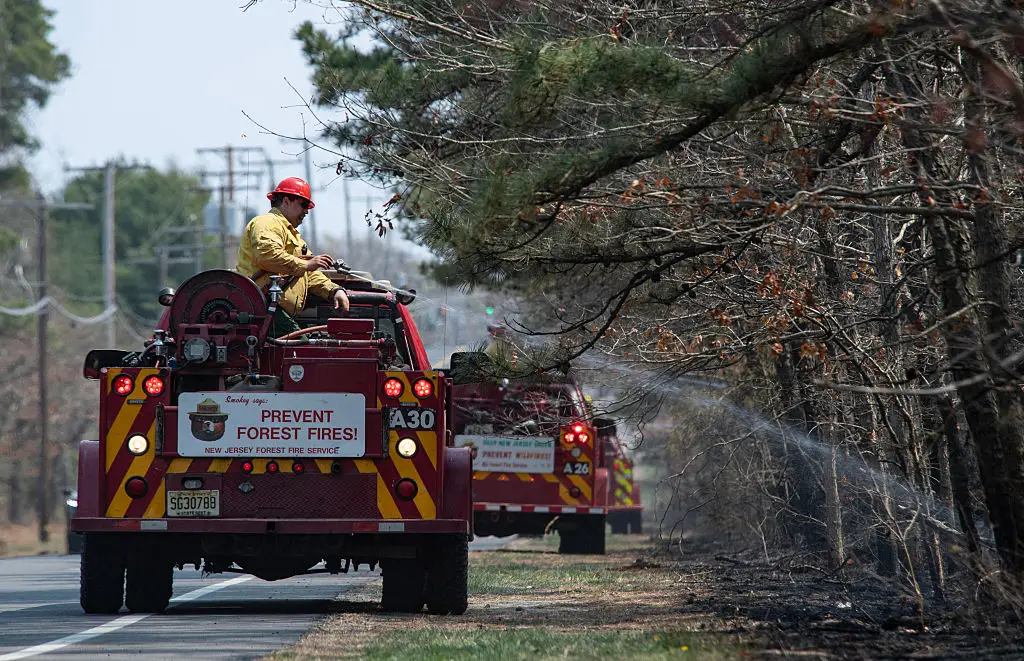 The toxic smoke originates from a fire in New Jersey (MATTHEW HATCHER/AFP via Getty Images)