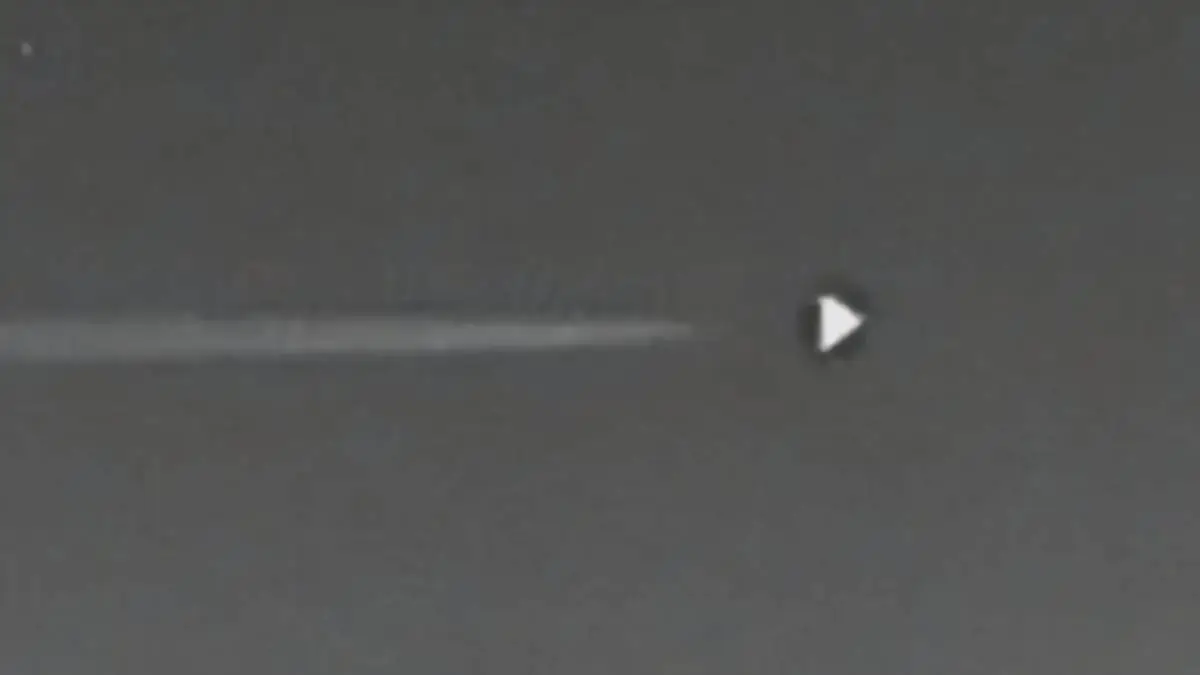 The UFO looks like a similar craft from 2014 (Anders Otteson / Uncanny Expeditions