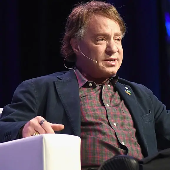 Tech expert who famously predicted the iPhone makes concerning forecasts for coming years