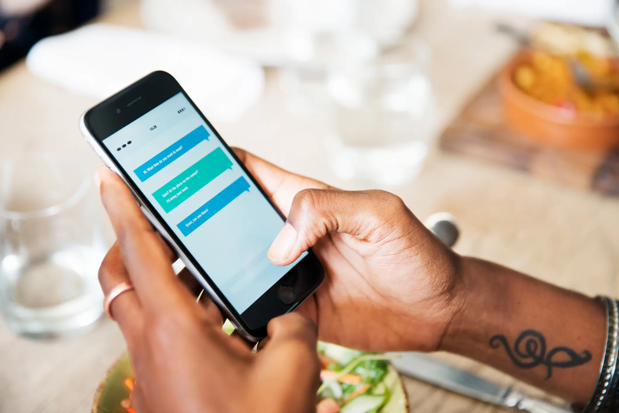 Text messages can be frustrating when Autocorrect isn't working properly (Getty Images / Tim Robberts)