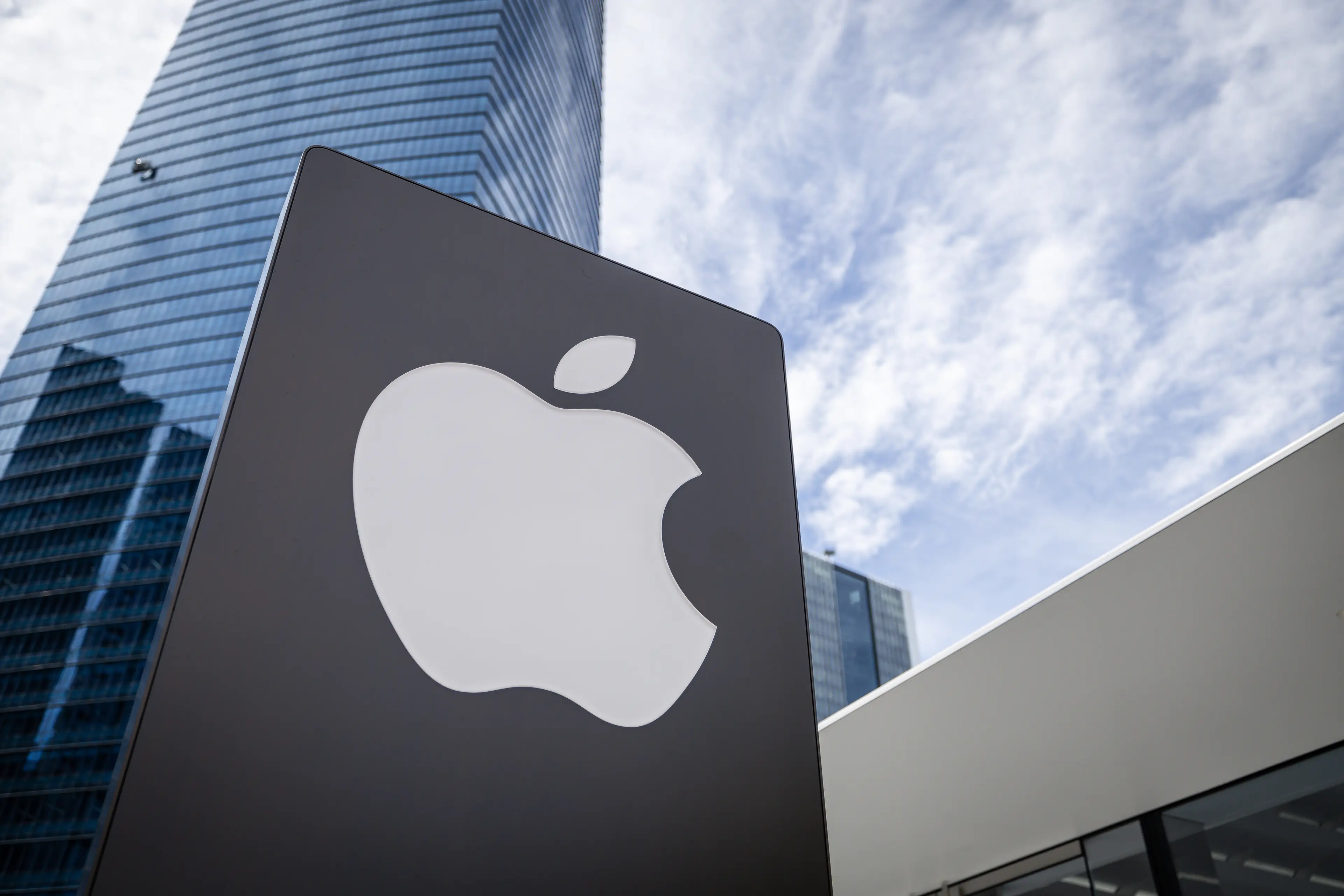 Apple is expanding its AI technology (Annice Lyn/Getty Images)