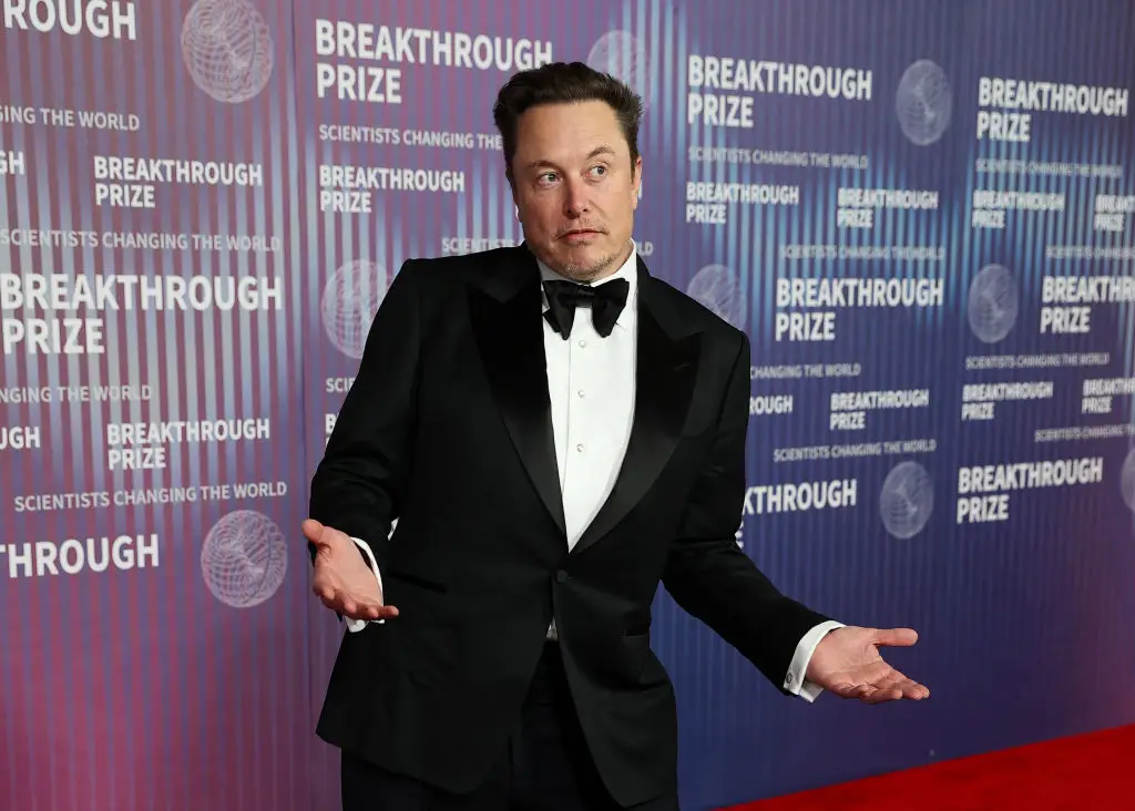 Gates claims that Elon Musk is killing children by cutting key foreign aid as part of DOGE (Tayfun Coskun/Anadolu via Getty Images)