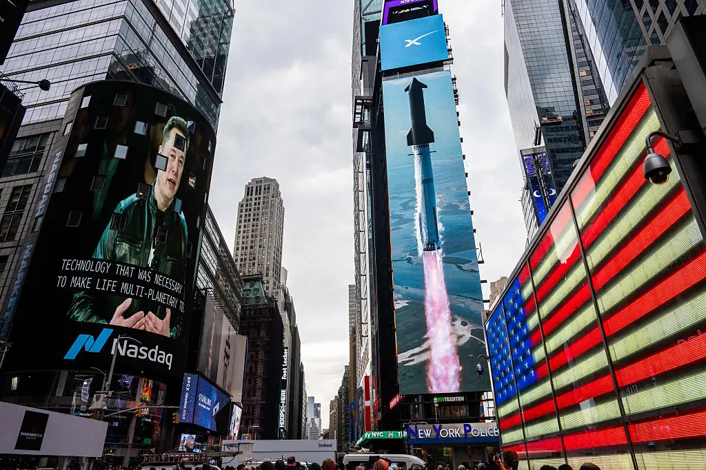 Elon Musk might've lost billions, but he's still the world's richest man (Bloomberg / Contributor / Getty)