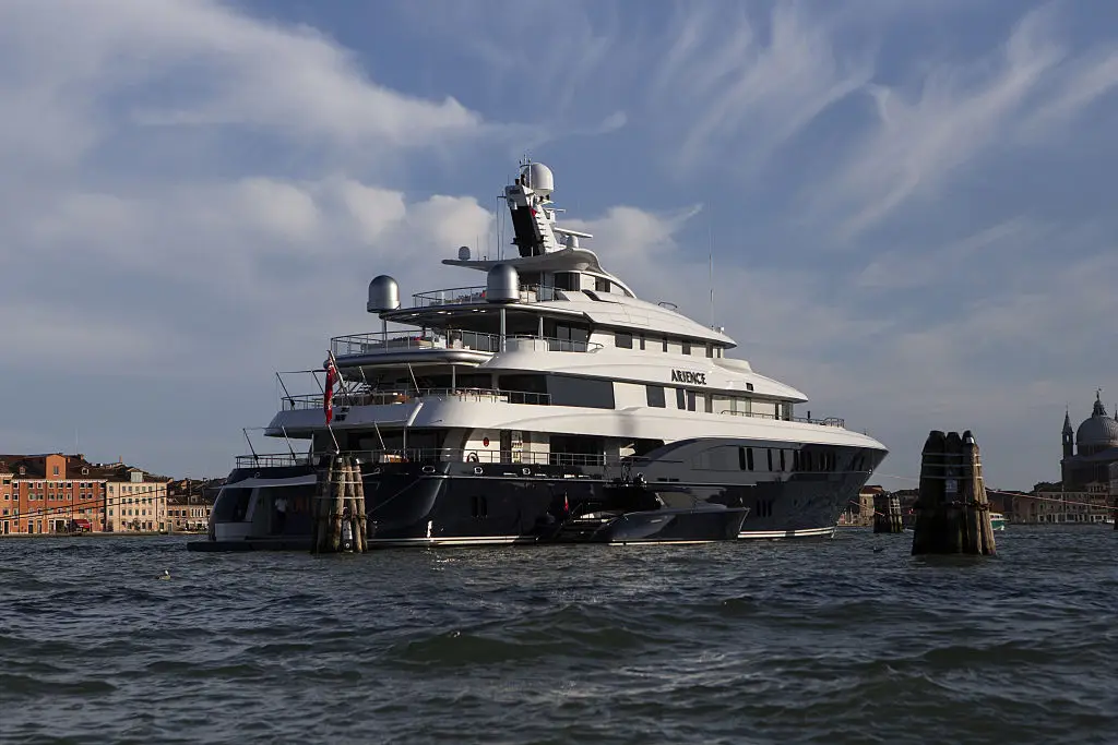 Billionaires seem set to ring in the new year in style (Andrea Carrubba/Anadolu via Getty Images)