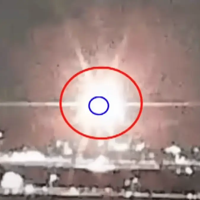 EarthCam footage captures heartbreaking explosion of American Airlines plane and military collision mid-air