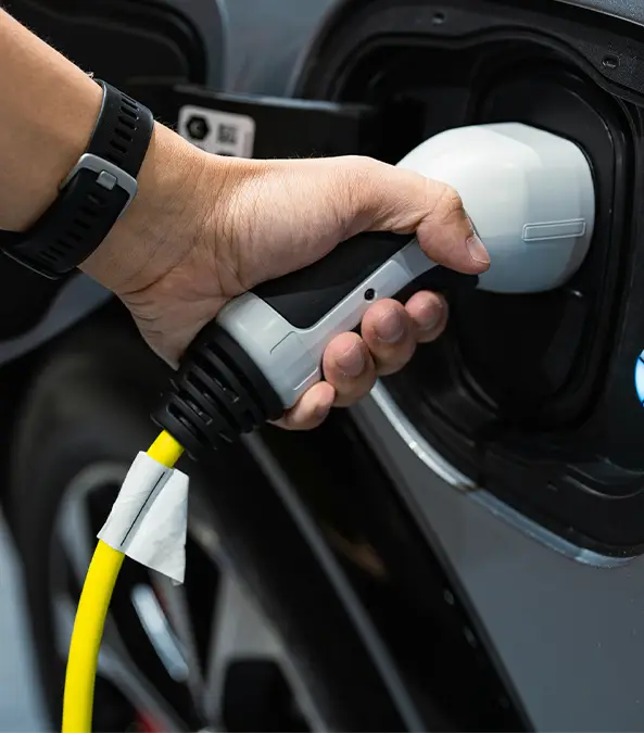 Using EV batteries could save money on energy bills / Jackyenjoyphotography / Getty