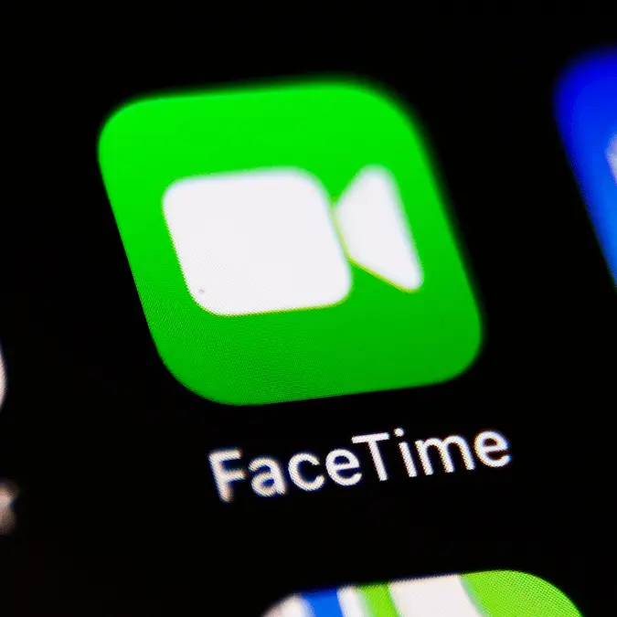iPhone users in disbelief at update that blocks FaceTime calls as soon as someone does this x-rated act