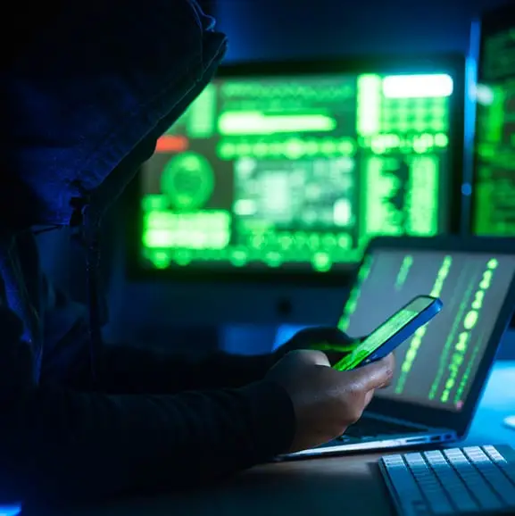 Man who has phone snatched and over $26,000 stolen issues urgent warning to others - activate these settings to protect your data