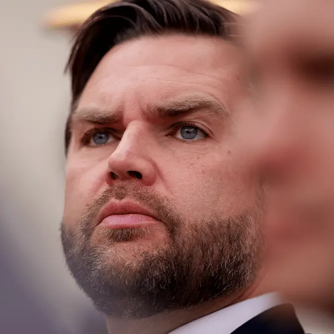 JD Vance responds after AI clip claiming Elon Musk is 'damaging' Trump's image goes viral