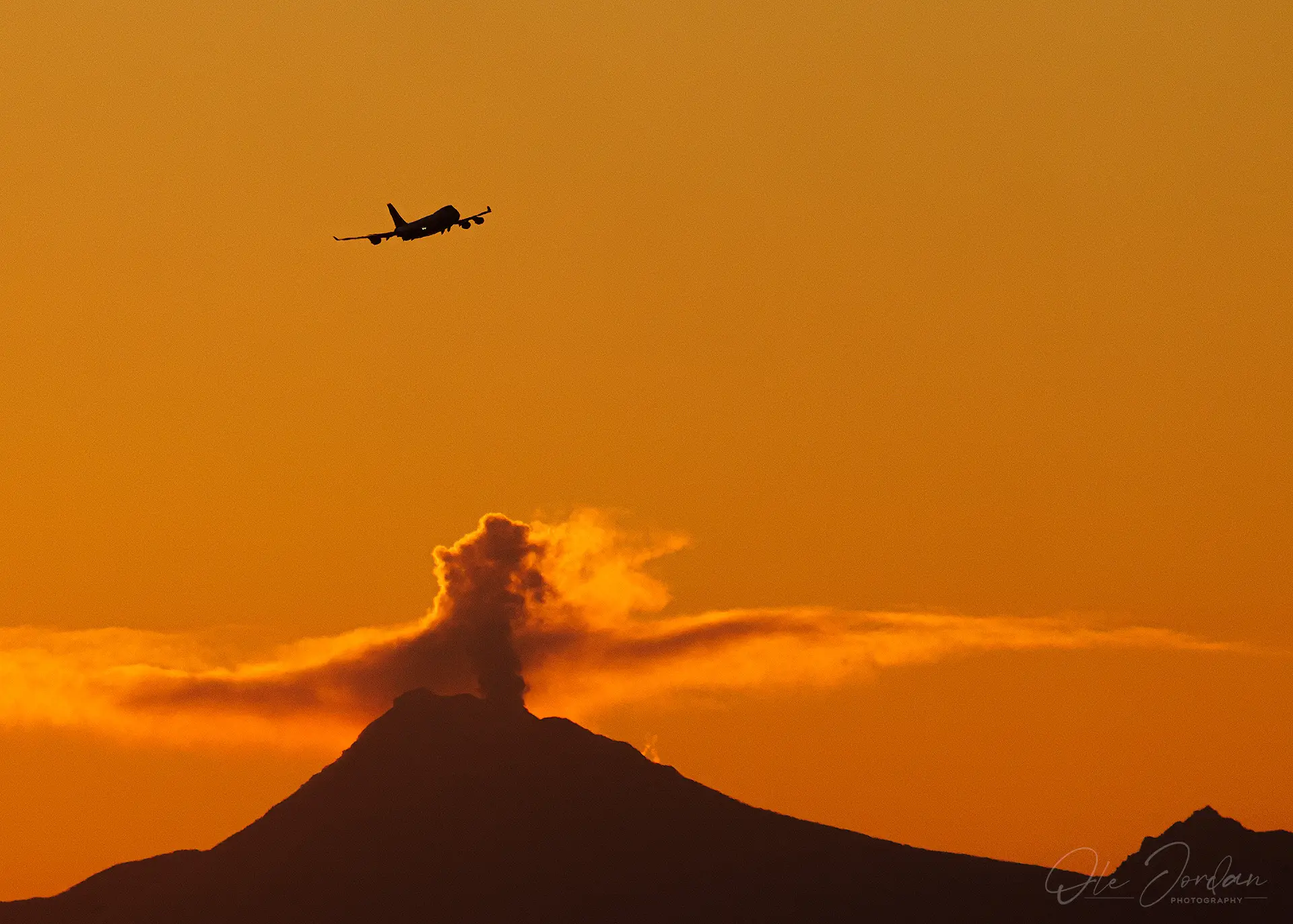 The volcano is showing signs that it is likely to erupt soon (Ole Jordan)