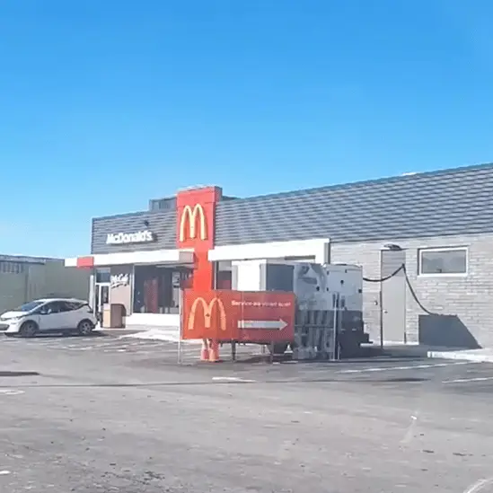 TikTok/@thumbs.up.canuck