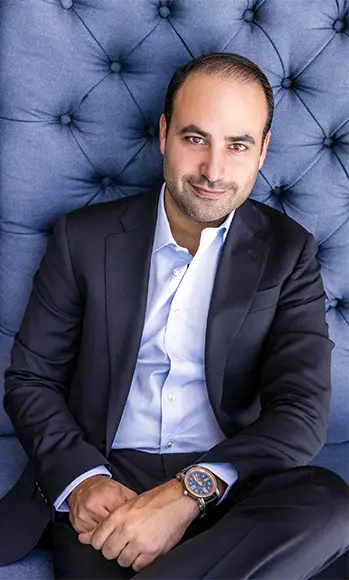 Denise Richards’ surgeon, Dr Ben Talei, shares information about the AuraLyft (Dr Ben Talei)