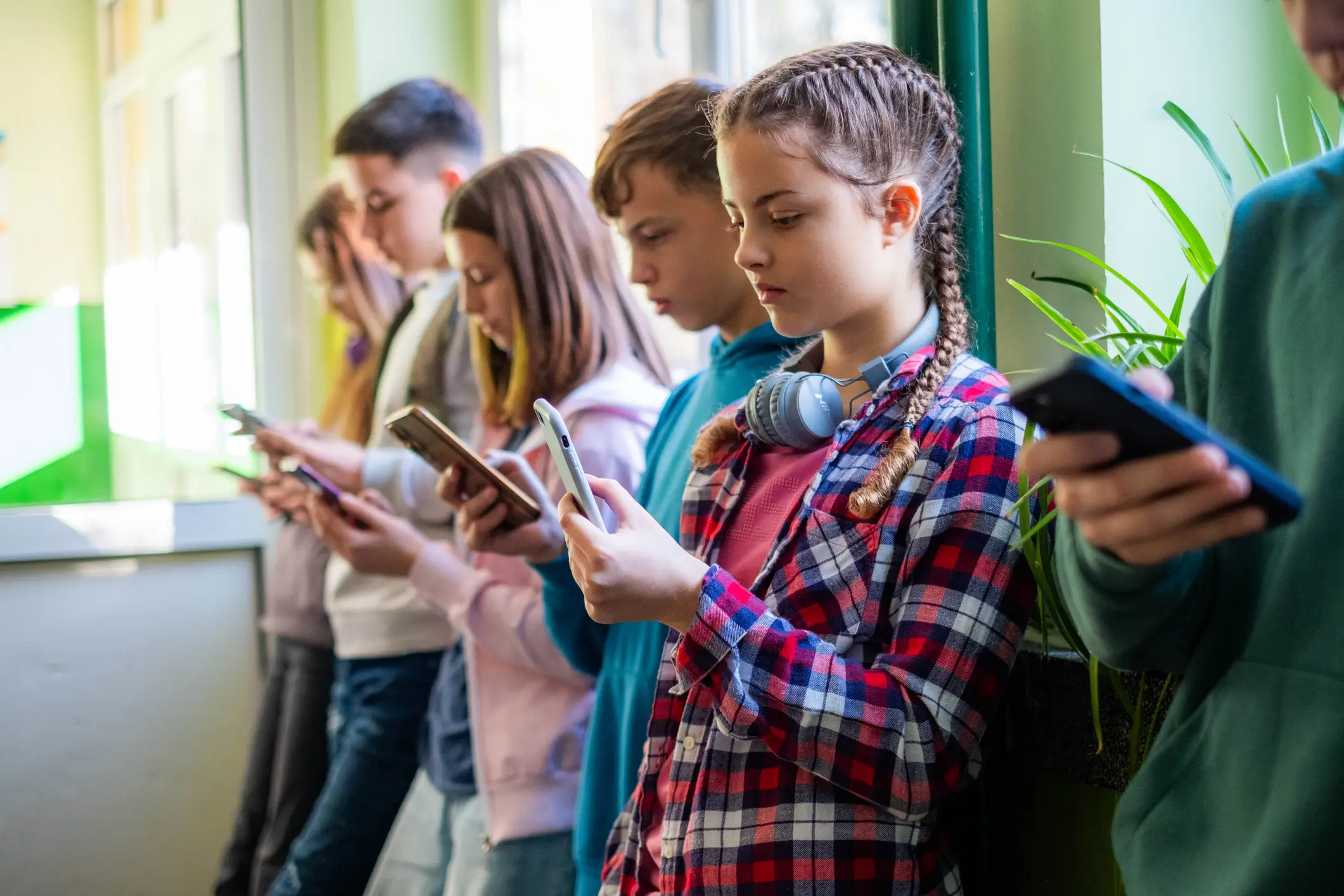 The guideline states that school children should not be using smartphones past 9pm (StockPlanets/Getty Images)