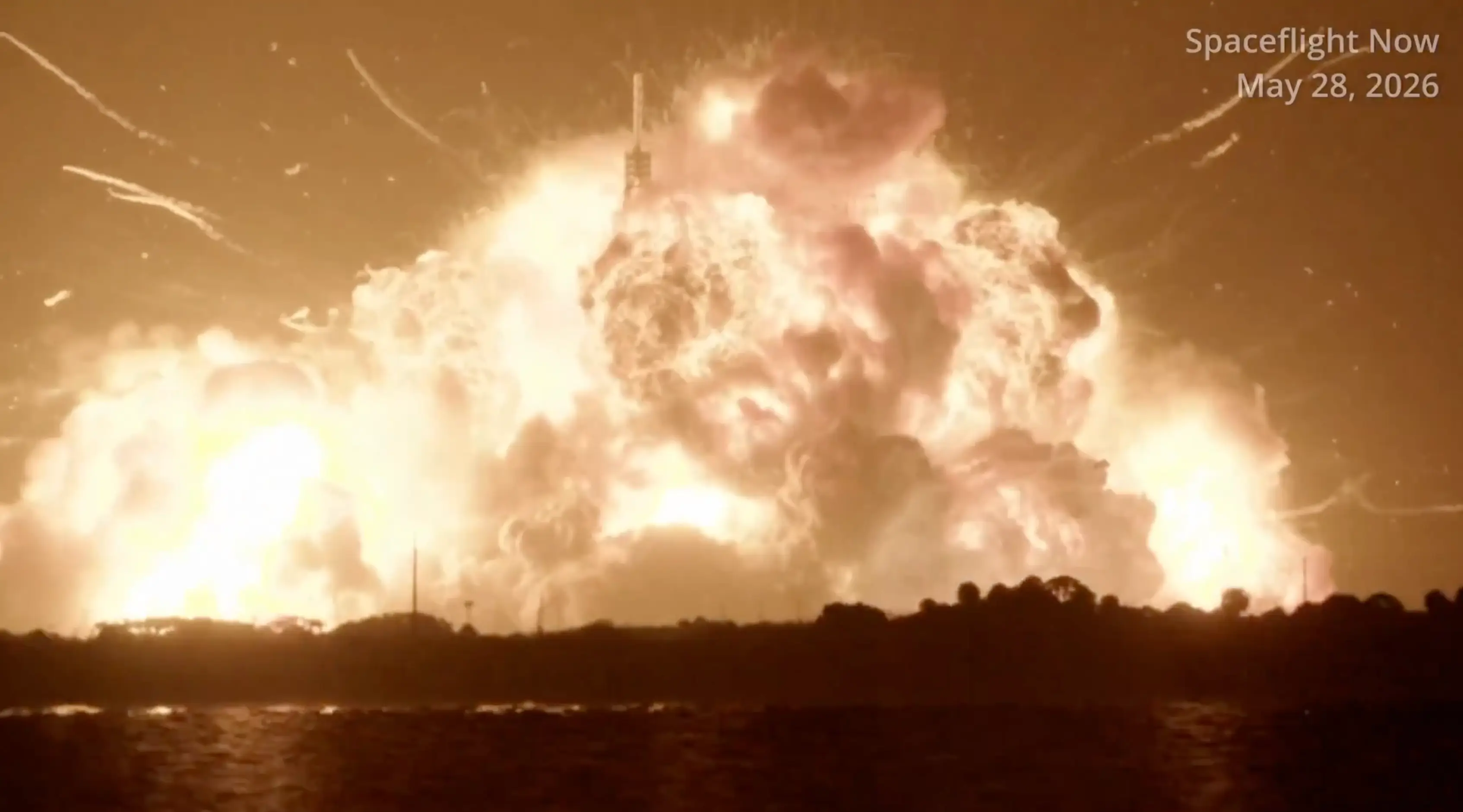 A screenshot of the Blue Origin explosion that many have described at the most insane blaze caught on camera (Spaceflight Now / X)
