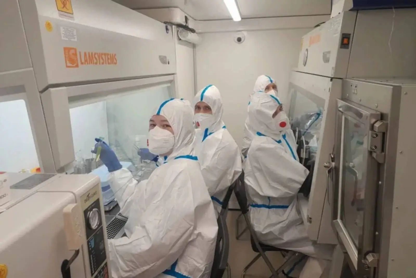 The outbreak apparently happened at Russia's Irkutsk Antiplague Institute (Irkutsk Antiplague Institute)