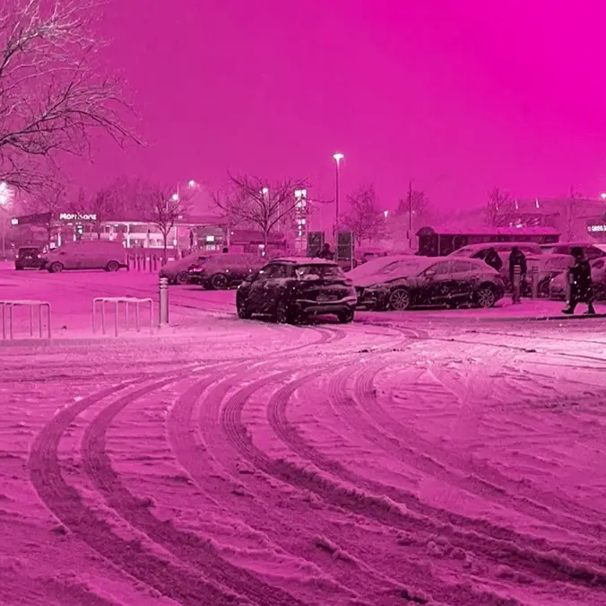 People mind-blown as dystopian bright pink sky takes over major city