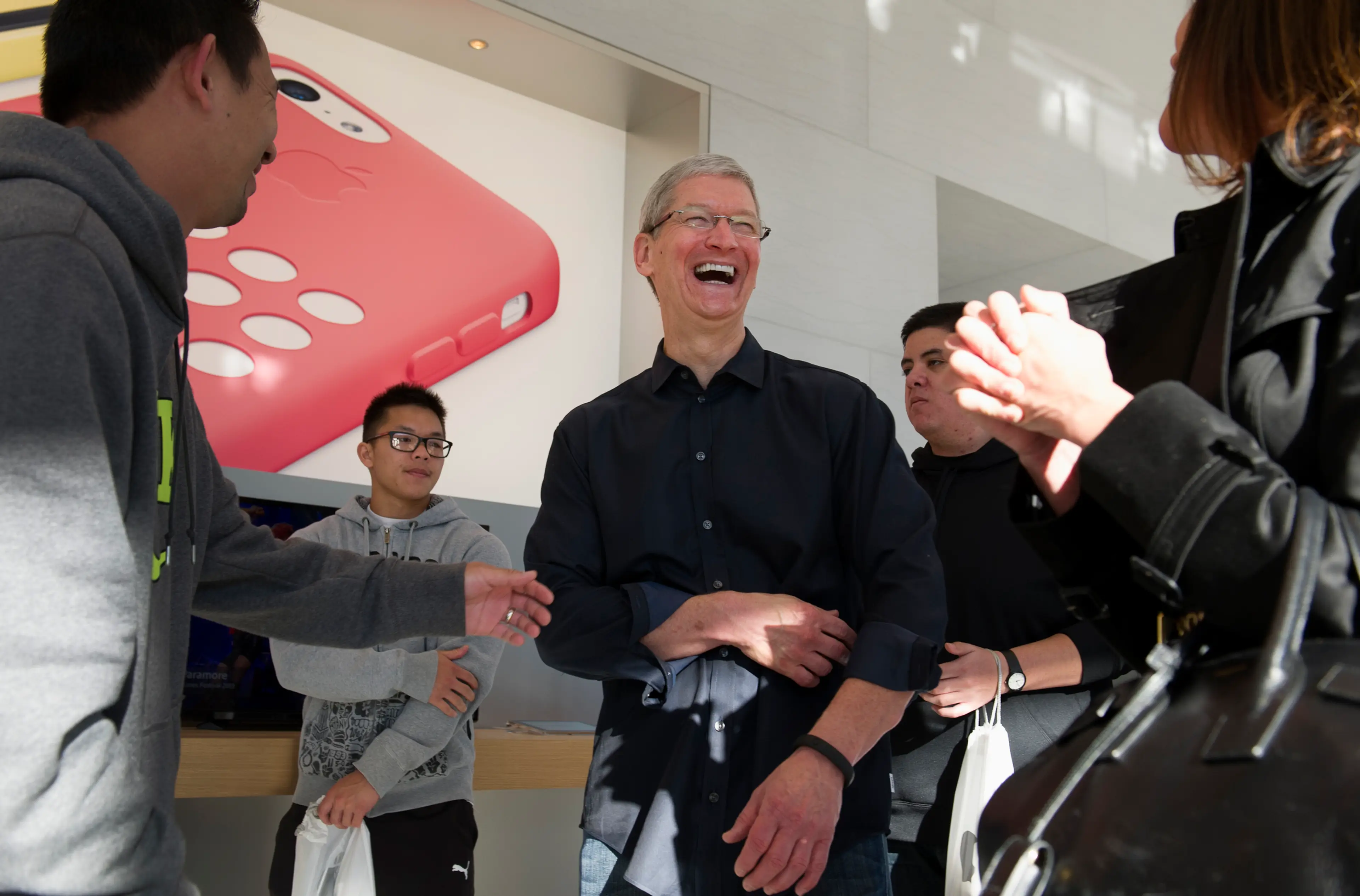 The Apple CEO spends most of his day in meetings (David Paul Morris/Bloomberg via Getty Images)