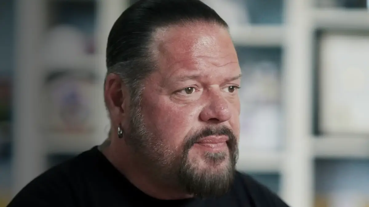 Scott Payne infiltrated many extremist groups during his time in the FBI (fern / YouTube)