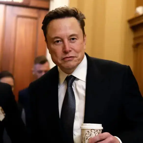 Elon Musk says Bill Gates could go bankrupt if Tesla stock surges 200% making it the world’s most valuable company