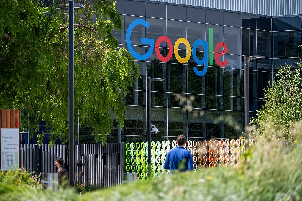 Google pays a median wage of $331,894 per year, which is far above the equivalent for workers nationwide (David Paul Morris/Bloomberg via Getty Images)