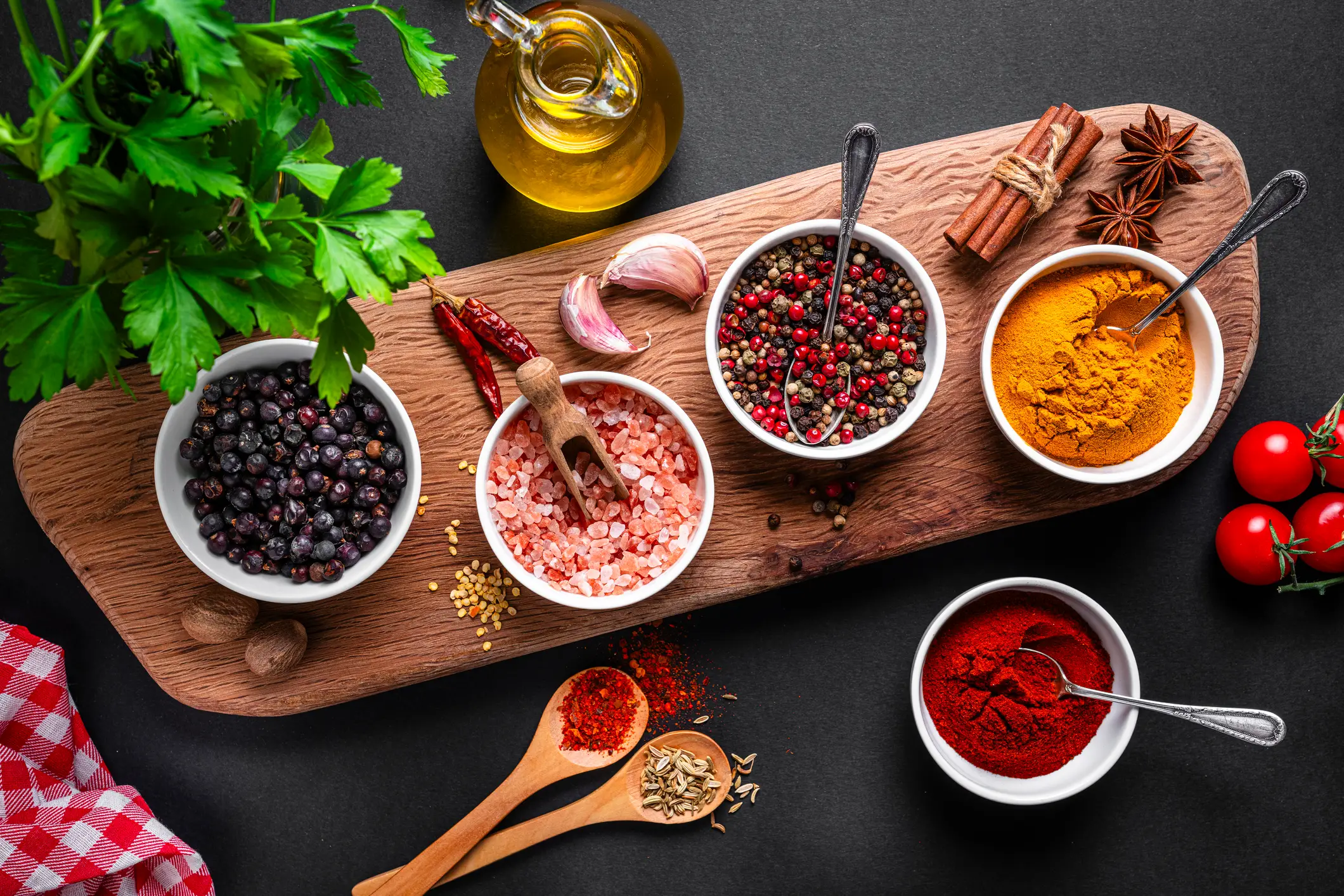 Even adding herbs and spices to your meals can have surprising health benefits (fcafotodigital/Getty Images)