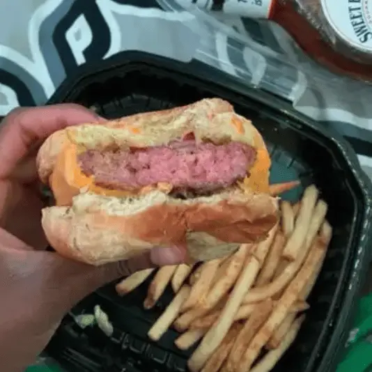 How sneaky fraudsters are using AI to get refunds on takeout orders