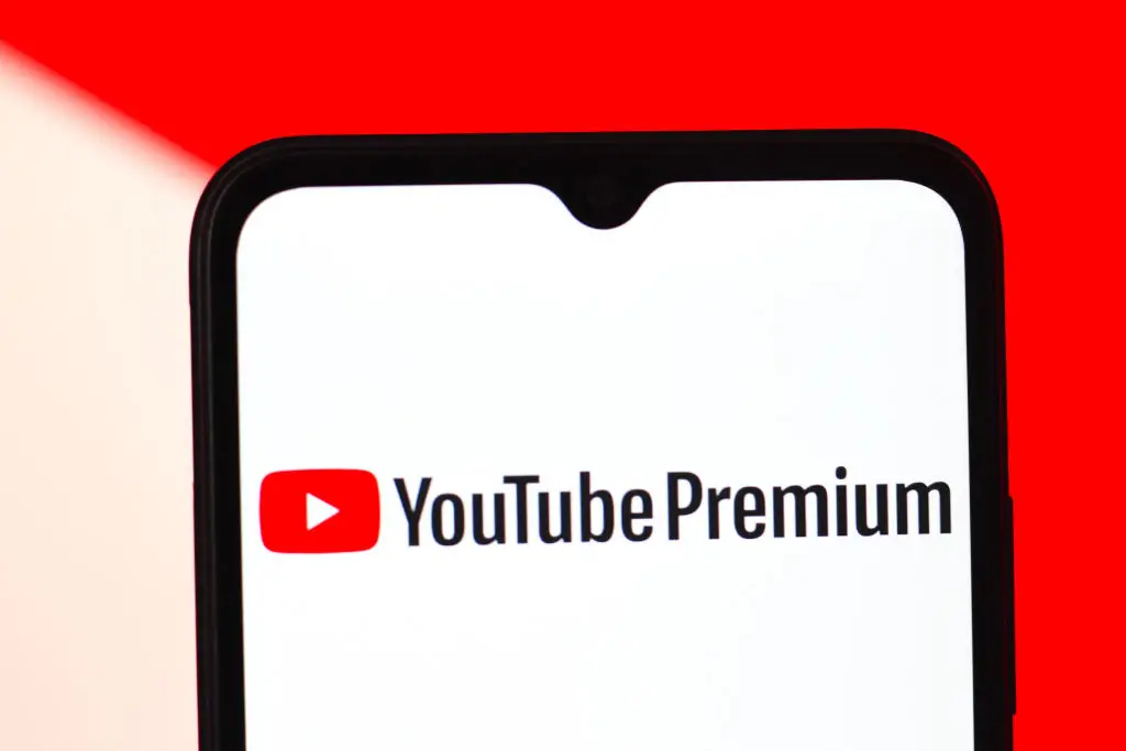 People have speculated that YouTube could soon lock a popular feature behind the Premium paywall (Thomas Fuller/SOPA Images/LightRocket via Getty Images)