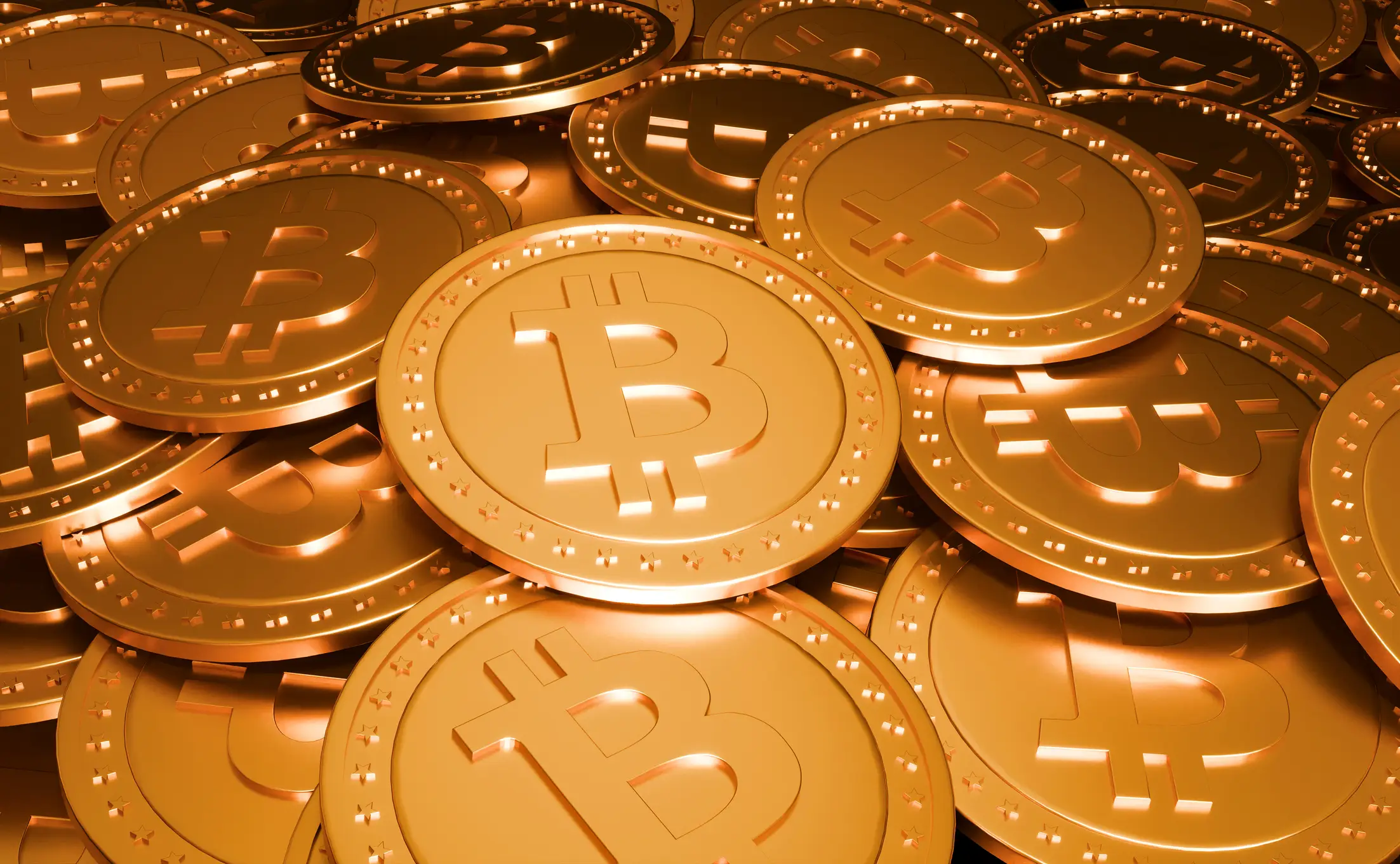 Everyday individuals actually own the majority of Bitcoin (Torsten Asmus/Getty)