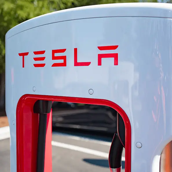 Cybertruck's charging curve leaves drivers disappointed