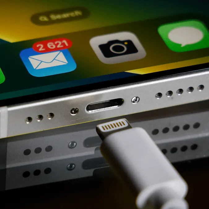 Apple issues warning to millions of users after hackers take control of devices