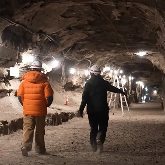 YouTube/@physicsgirl