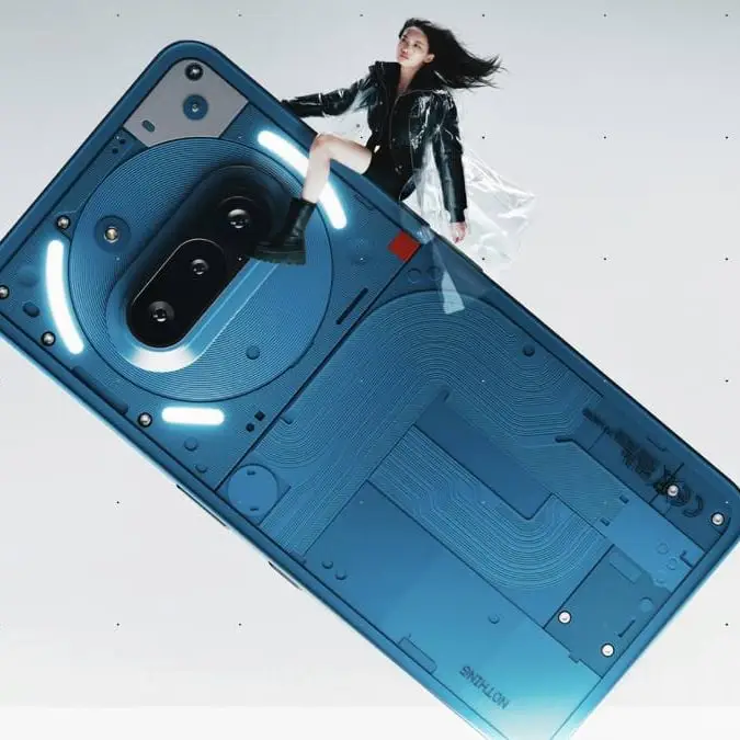 Nothing phone brutally mock Samsung after they slammed Apple's latest iPhone